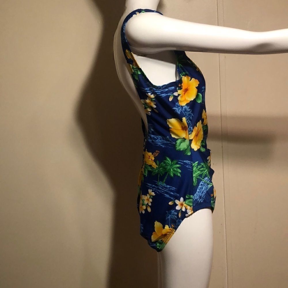 Beach Cabana Bathing Suit  - Picture 4 of 7